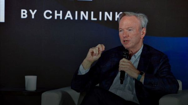 AI Will Make 2024 Election A ‘Mess,’ Billionaire Ex-Google Chief Schmidt Says