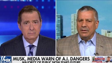 Elon Musk, media warn of dangers surrounding AI