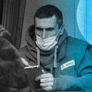 Doctors on Bikes Prevented a Humanitarian Catastrophe in Ukraine