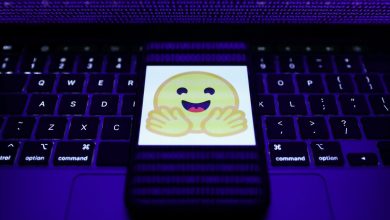 Want to build your own AI chatbot? Say hello to open-source HuggingChat